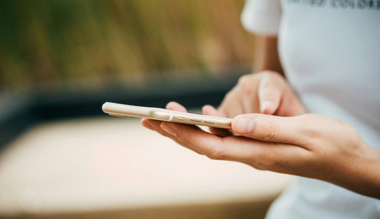 Smartphone e pericoli dell'acqua