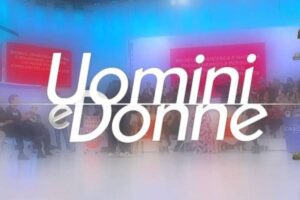uomini e donne segnalazione su cavaliere trono over