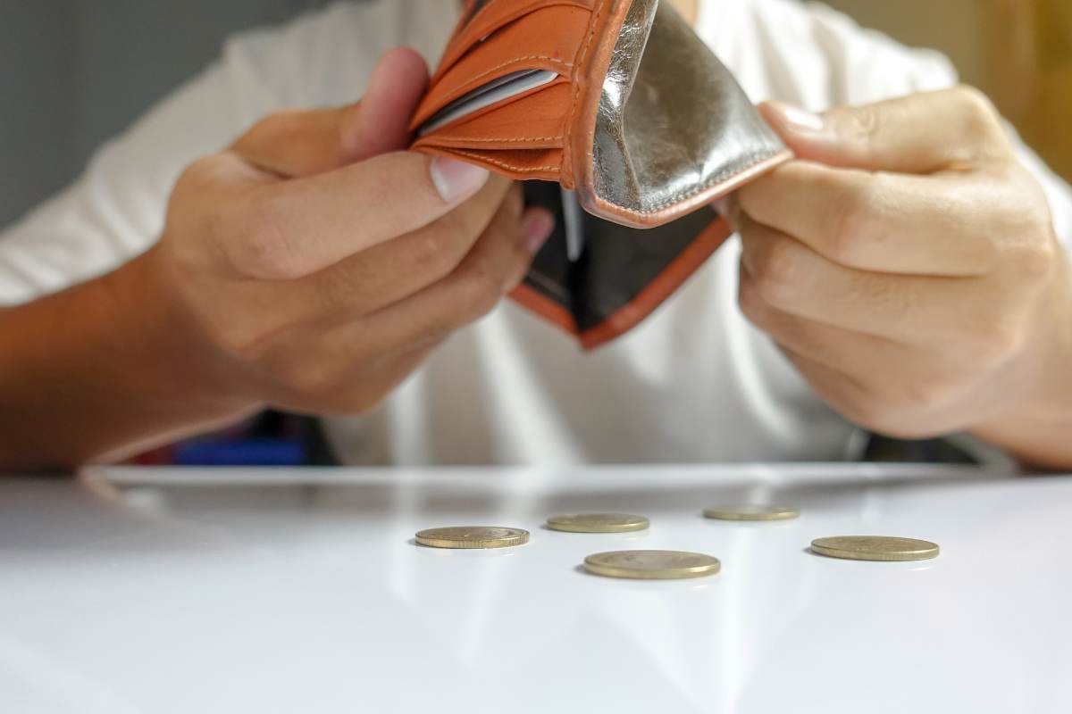 Stangata di 3000 euro per le famiglie, italiani a rischio